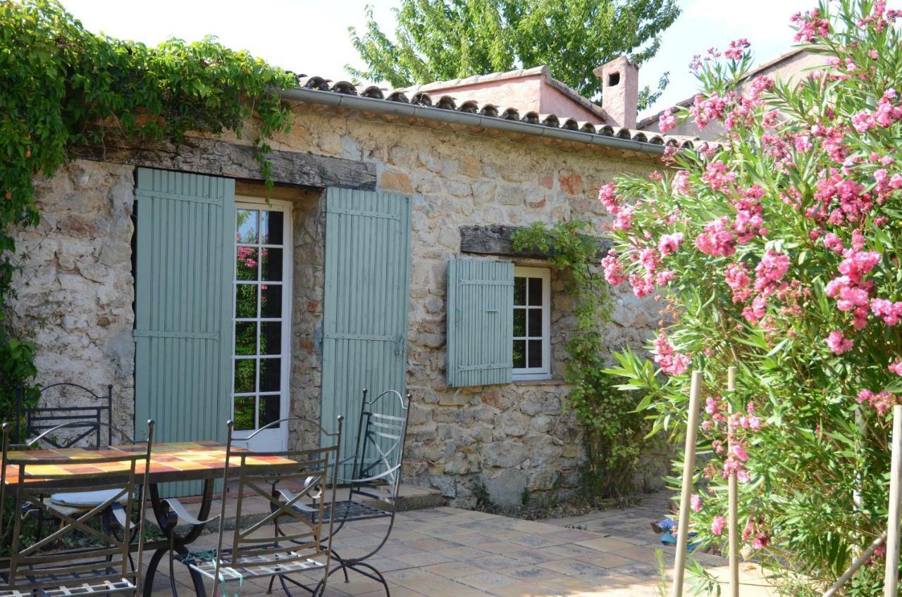 Domaine Hemmitage Apartment Salernes Exterior foto