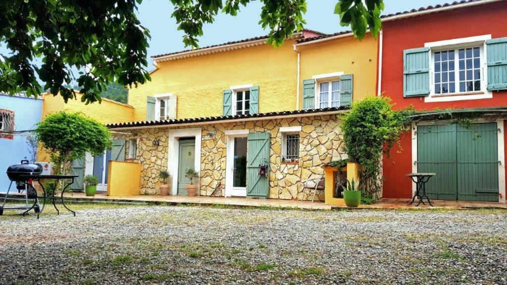 Domaine Hemmitage Apartment Salernes Exterior foto