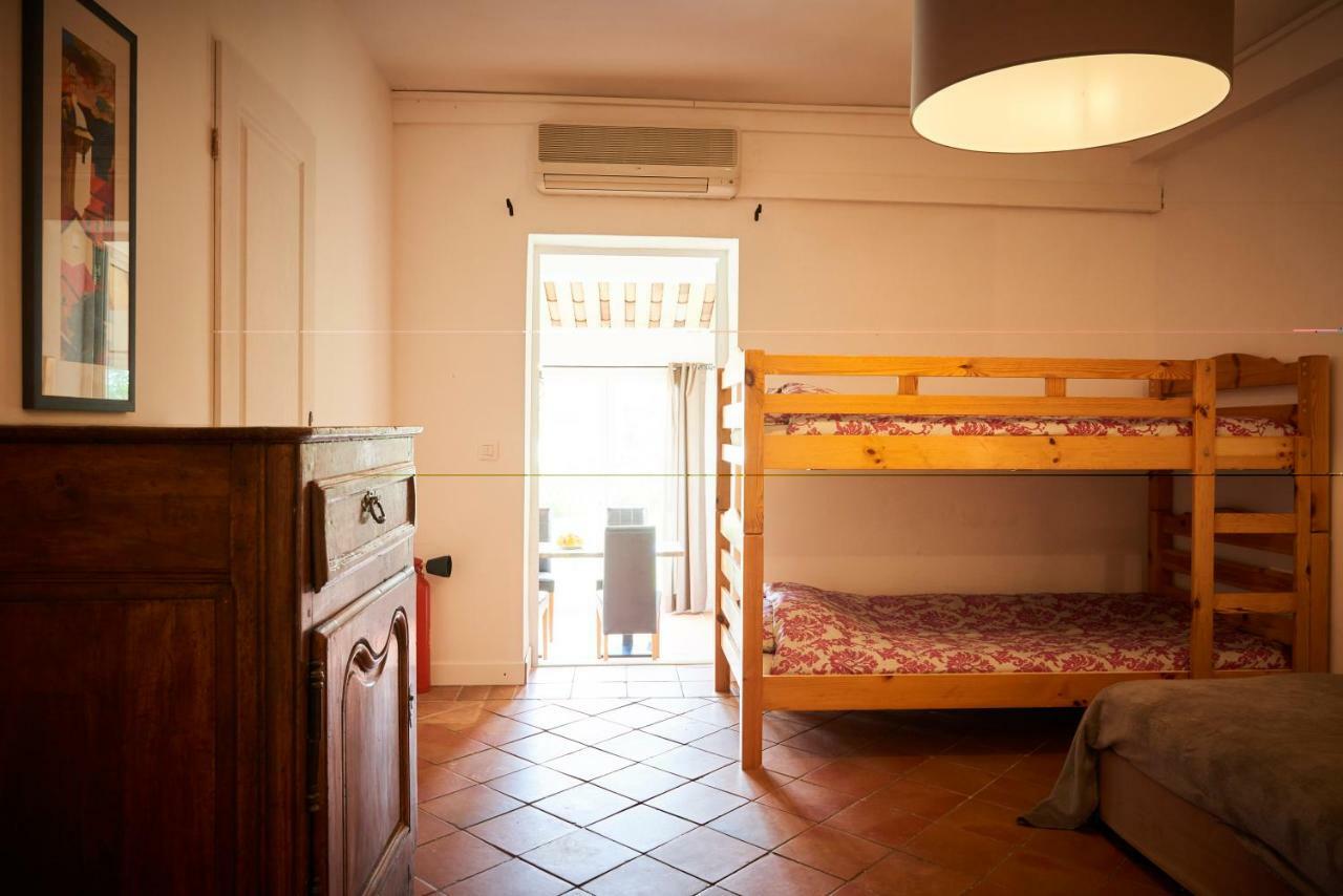 Domaine Hemmitage Apartment Salernes Exterior foto